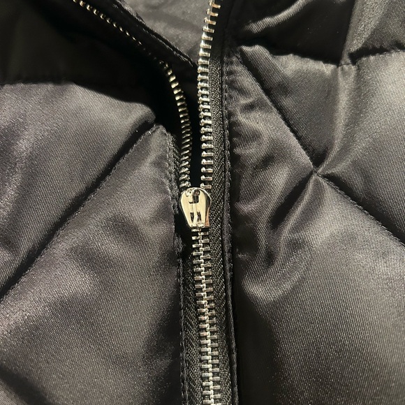 Prada Black Quilted Jacket - Picture 4 of 7